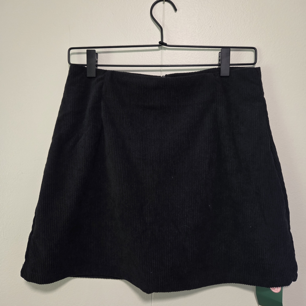 Halara Classic Black Corduroy Skort